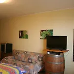 Wein- Und Gaestehaus Hermann-josef Schmitz 3*