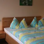 Gæstehus Wein- Und Gaestehaus Hermann-josef Schmitz 3*