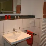 Gæstehus Wein- Und Gaestehaus Hermann-josef Schmitz 3*