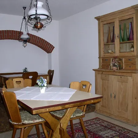 Gasthof Wein- Und Hermann-josef Schmitz Ürzig