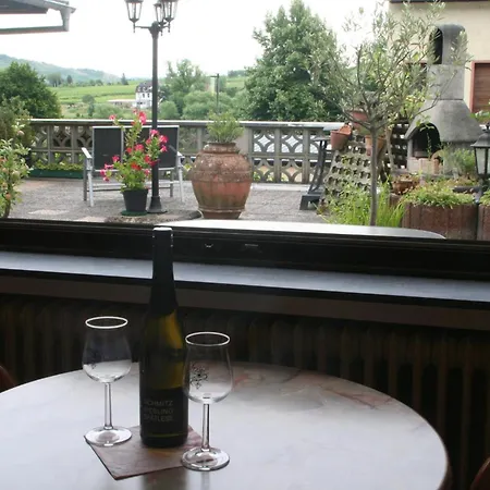 Gasthof Wein- Und Hermann-josef Schmitz