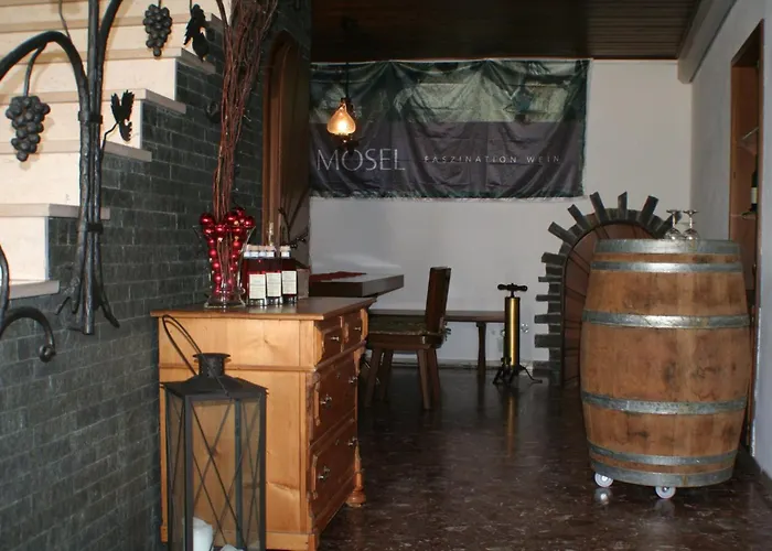 Wein- Und Gaestehaus Hermann-josef Schmitz Ürzig