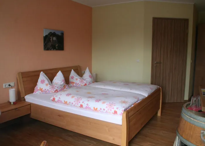 Wein- Und Gaestehaus Hermann-josef Schmitz Ürzig