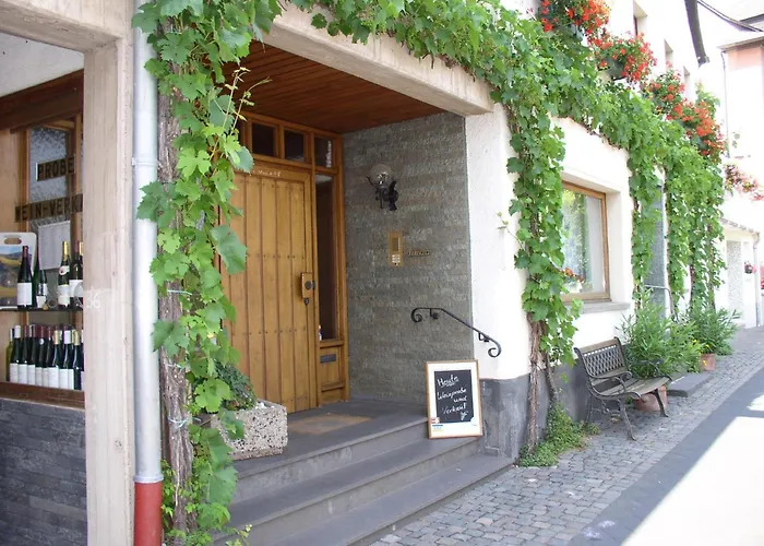 Wein- Und Gaestehaus Hermann-josef Schmitz Casa de hóspedes